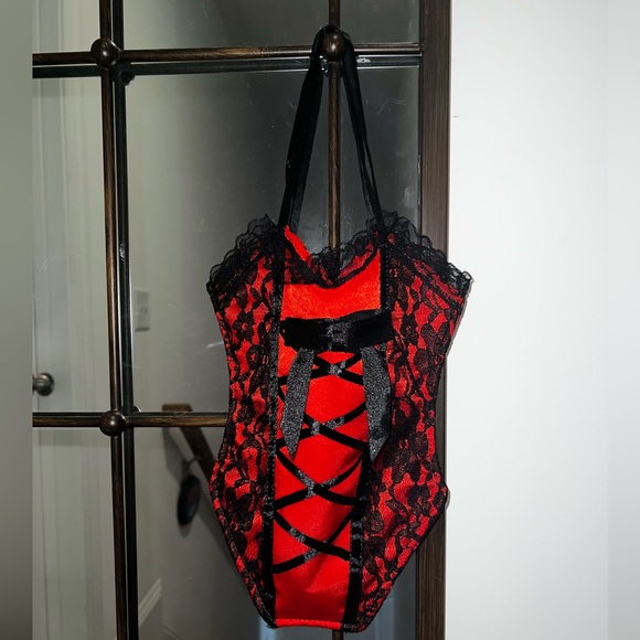 Lace corset bag/ tote / Halloween trick or treat bag - Picture 4 of 4